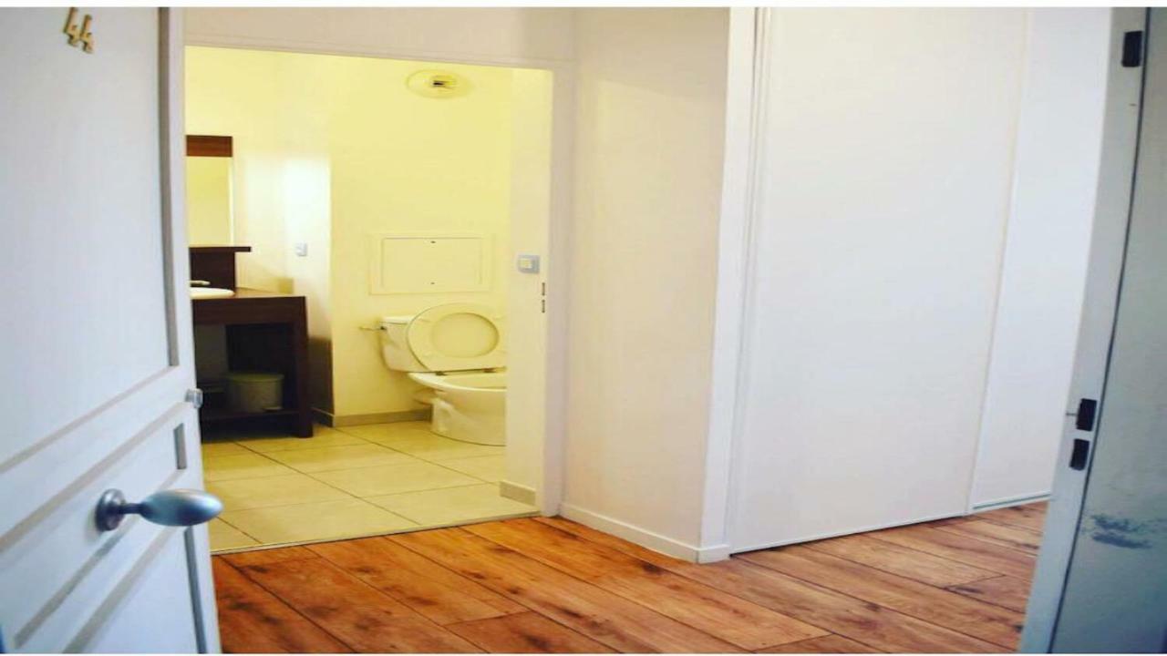 Studio A 1 Kilometre De Disneyland Paris مونتِفرا المظهر الخارجي الصورة