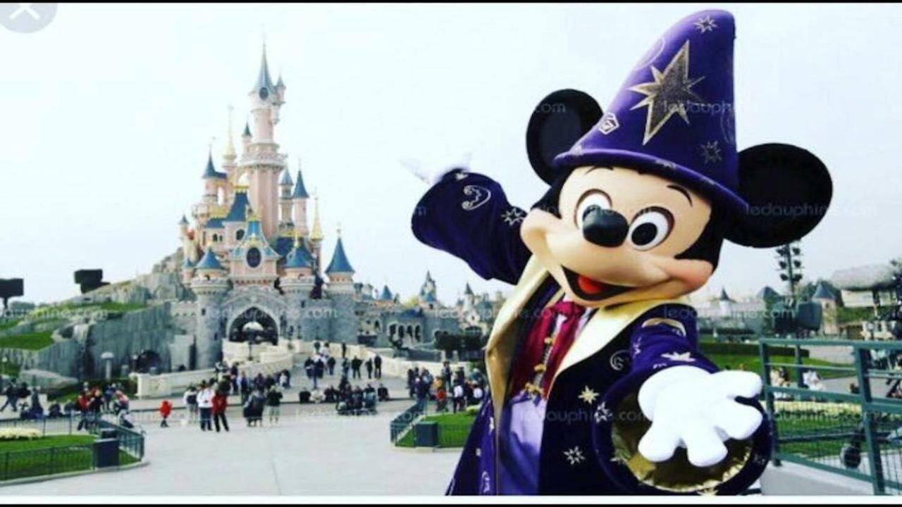 Studio A 1 Kilometre De Disneyland Paris مونتِفرا المظهر الخارجي الصورة