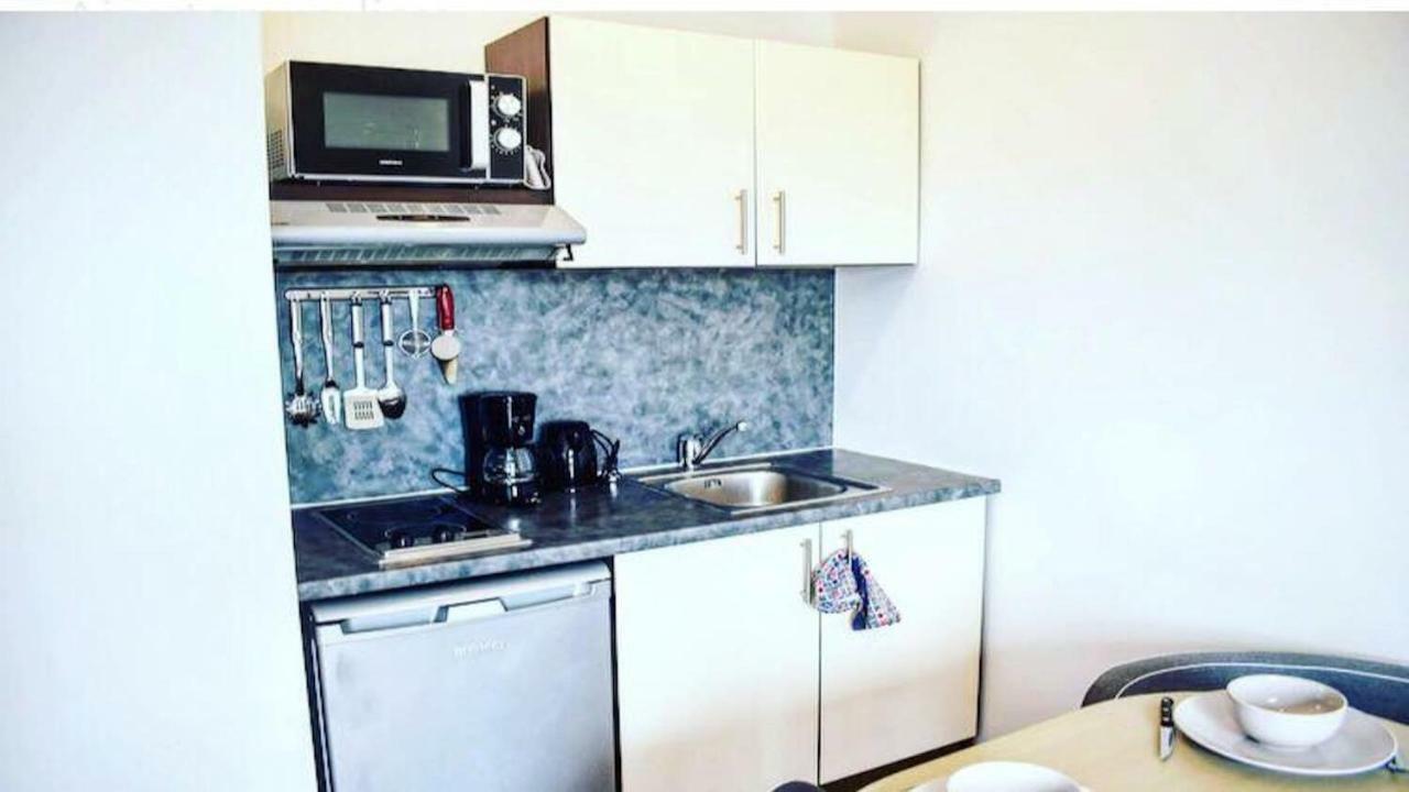 Studio A 1 Kilometre De Disneyland Paris مونتِفرا المظهر الخارجي الصورة